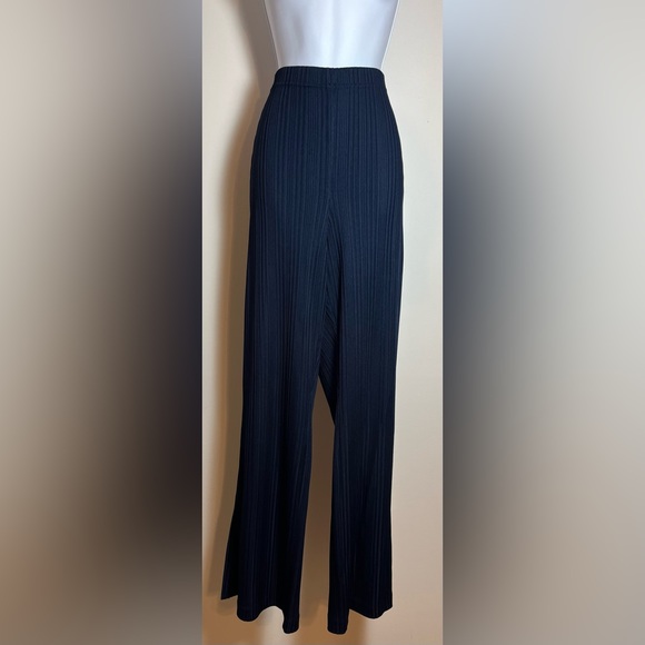 St John Navy Ribbed Pants with Small Slit on Both Legs - Picture 2 of 10